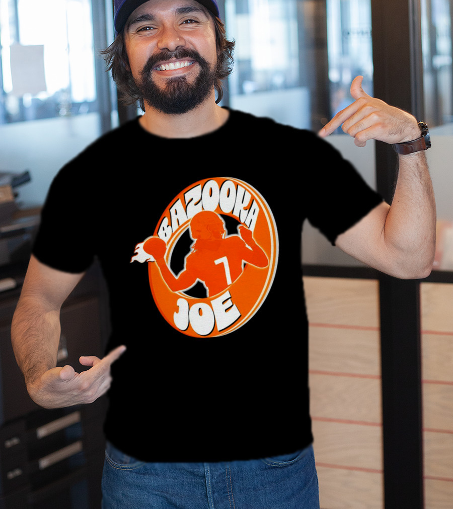 Bazooka Joe Tennessee Vols Silhouette With Number 7 Football Player T-Shirt