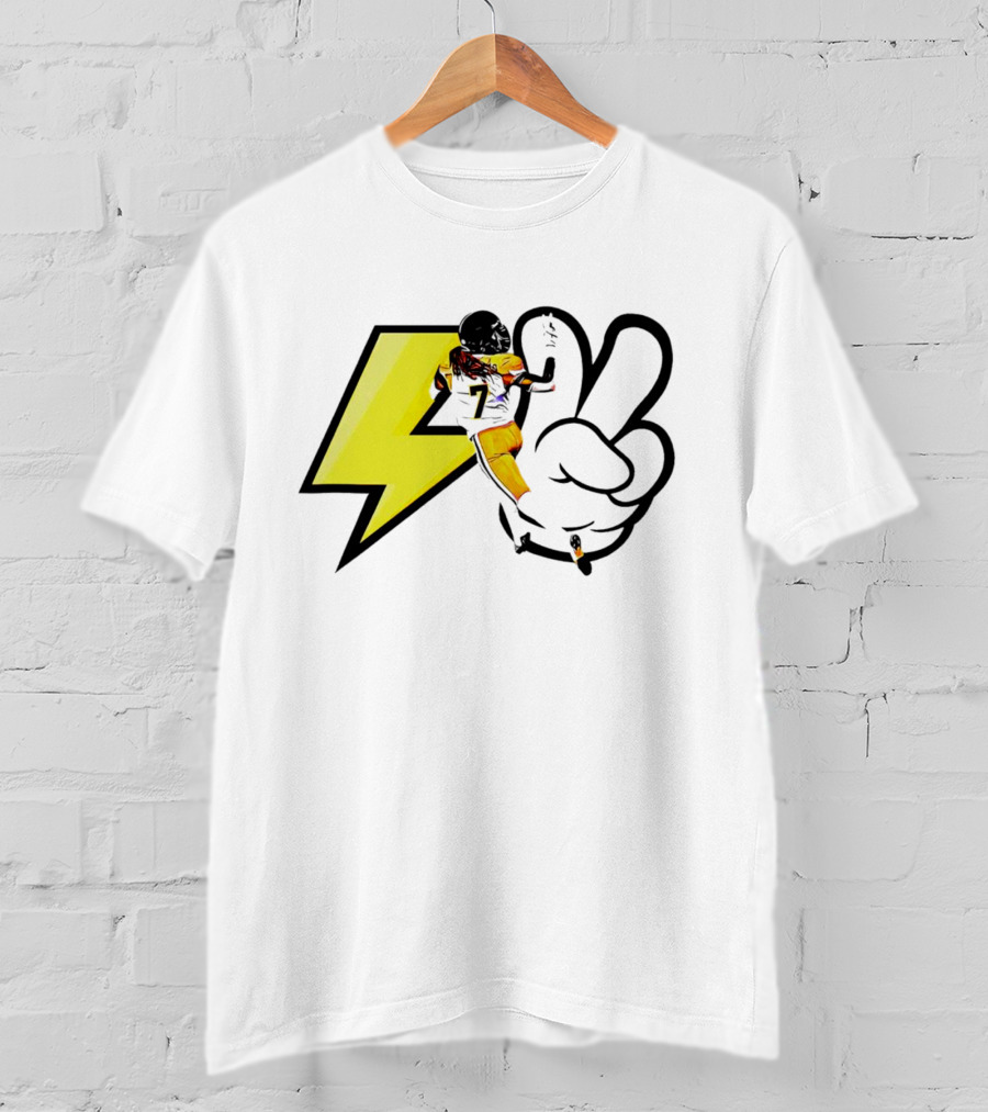 Lucky Whitehead Lightspeed BC Lions Football Lightning Bolt Victory Hand T-Shirt