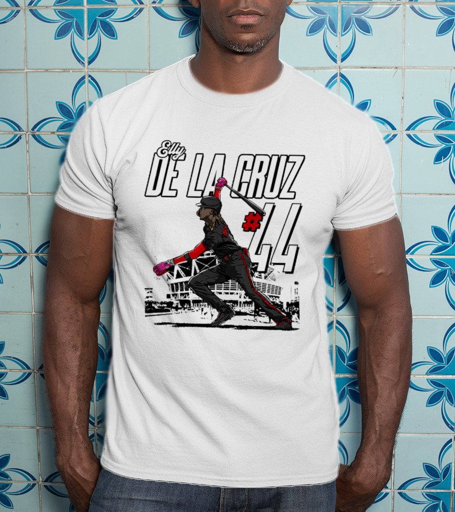 Elly De La Cruz #44 Cincinnati Reds MLBPA Action Pose Stadium Background T-Shirt