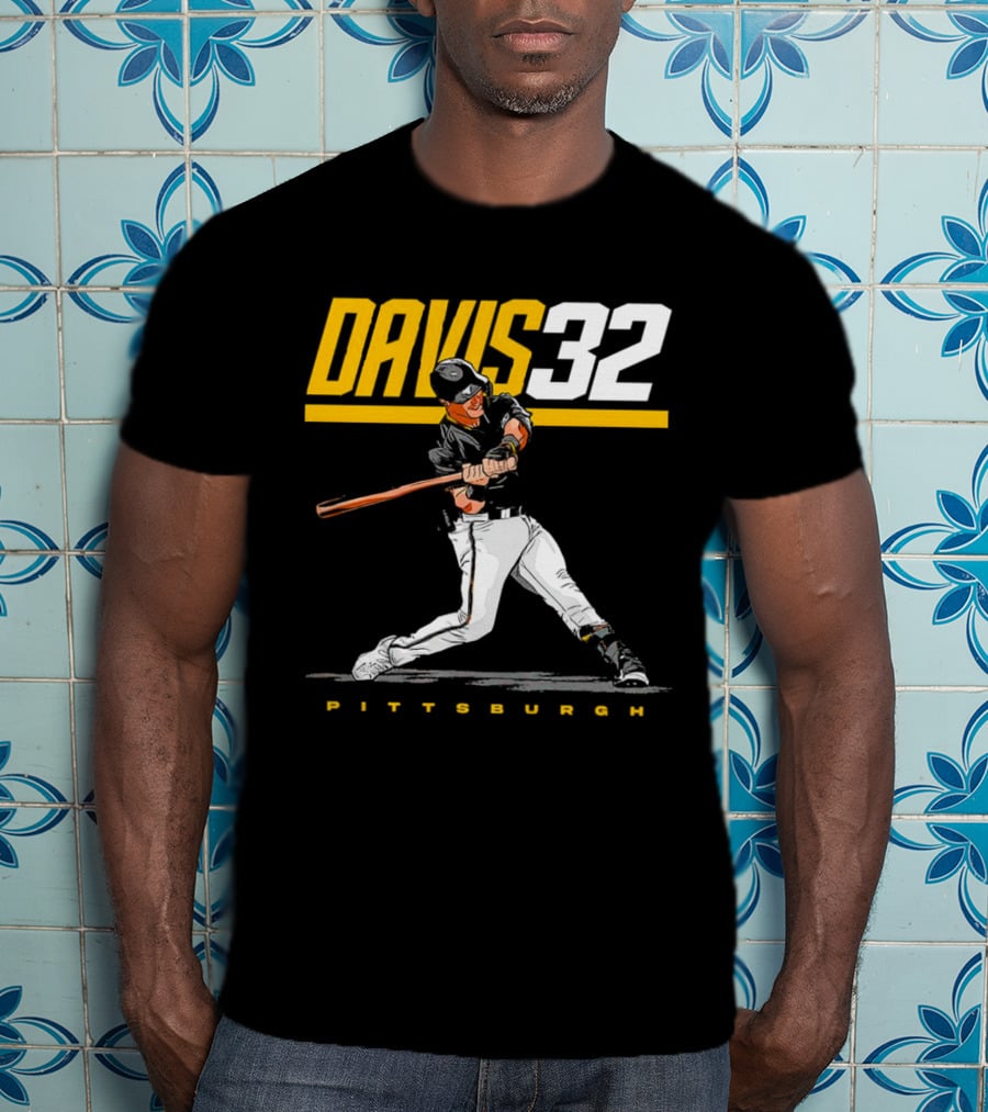 Davis 32 Pittsburgh Baseball Player Swinging Bat T-Shirt