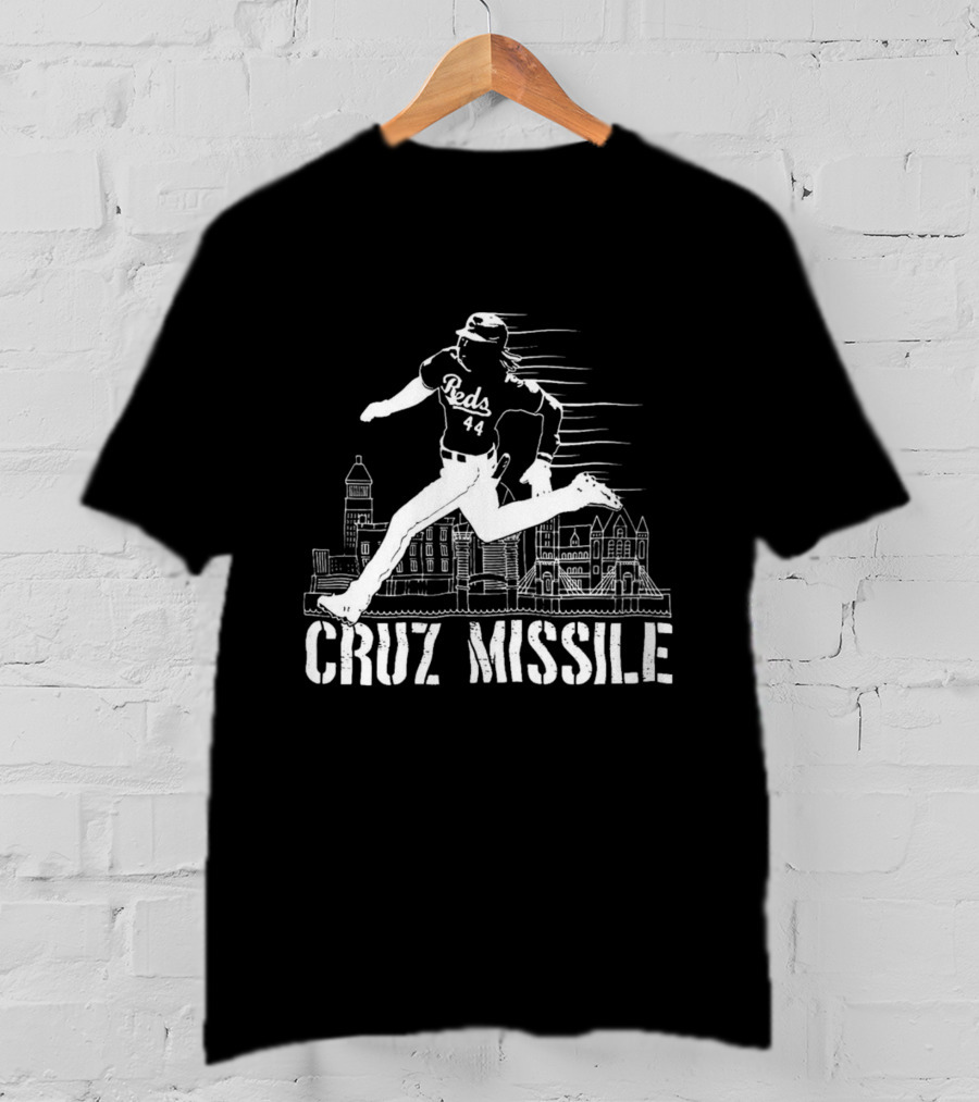 Cruz Missile Elly De La Cruz Cincinnati Reds 44 Running Skyline T-Shirt