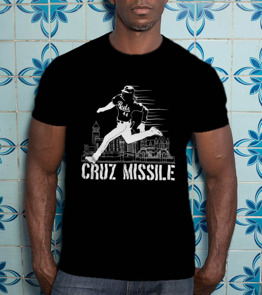 Cruz Missile Elly De La Cruz Cincinnati Reds 44 Running Skyline T-Shirt