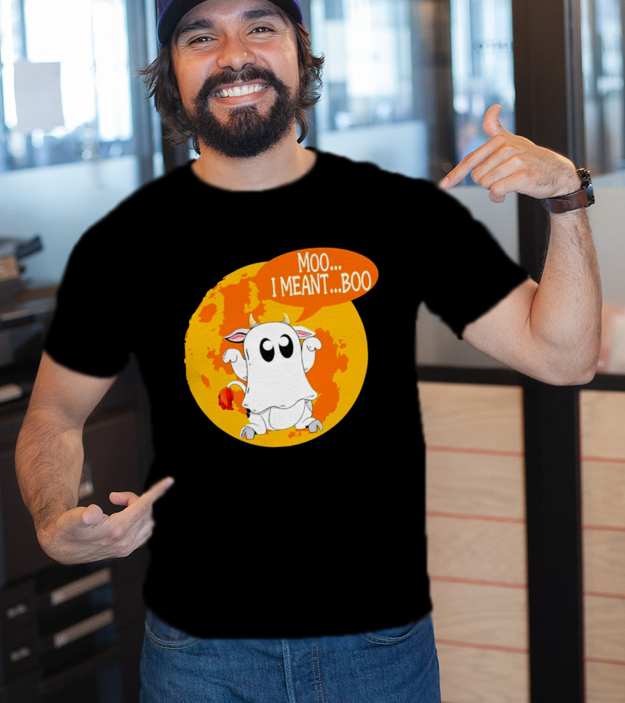 Moo I Meant Boo Ghost Cow Halloween Costume T-Shirt