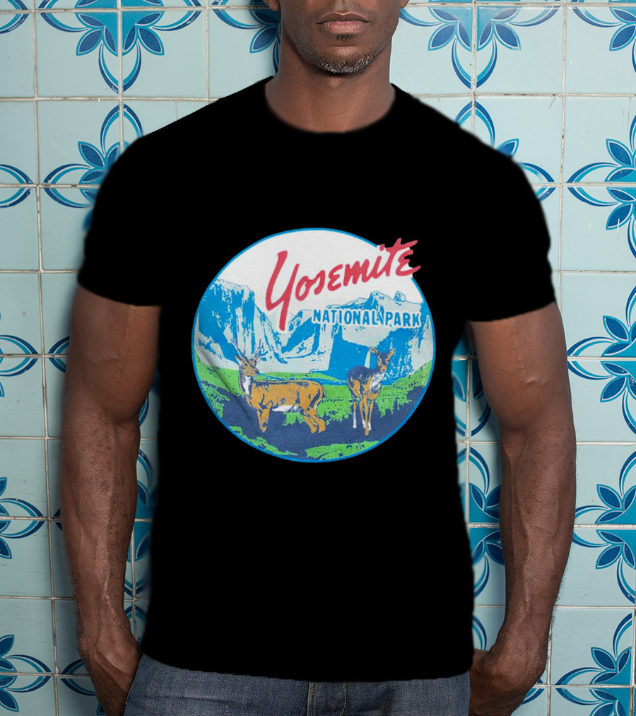 Yosemite National Park Scenic Wildlife With Deer T-Shirt