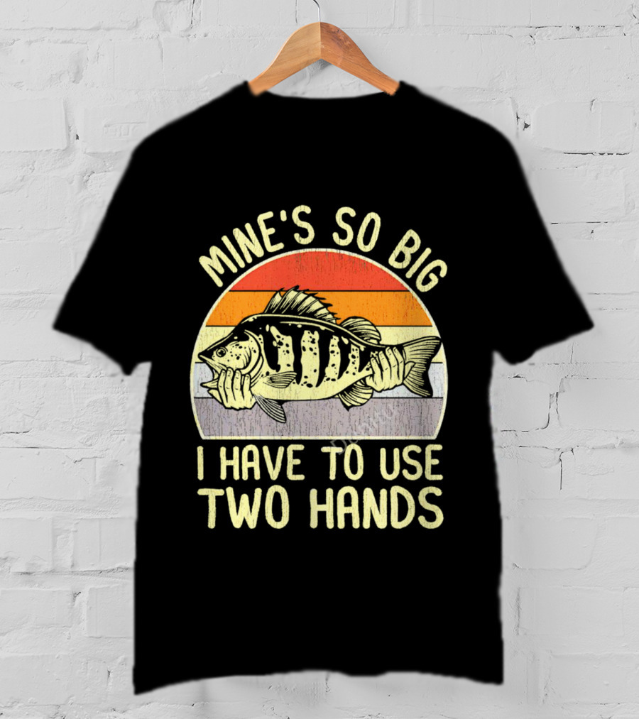 Vintage Fish Mine's So Big I Have To Use Two Hands Retro Sunset Stripes T-Shirt