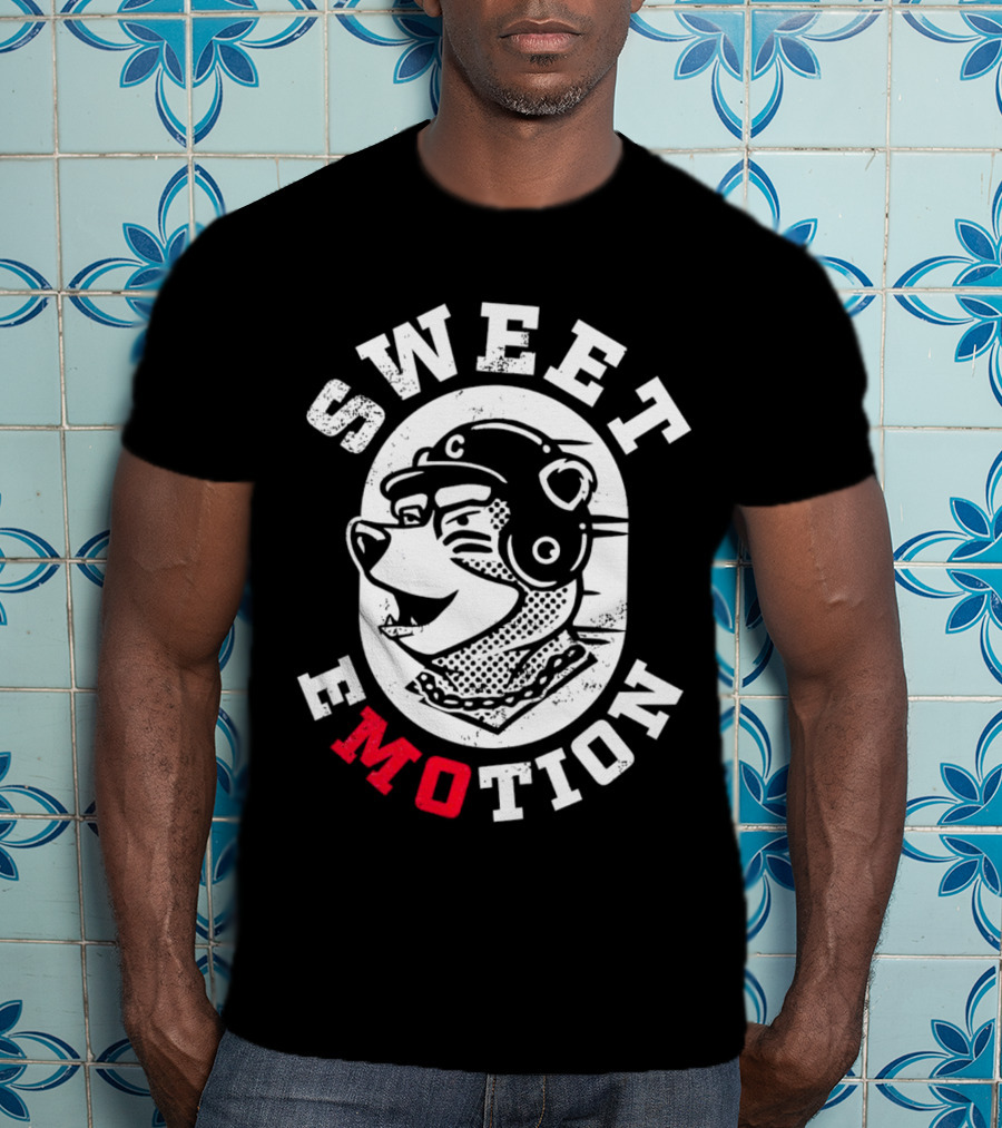 SWEET EMOTION Bear With Helmet And Glasses T-Shirt