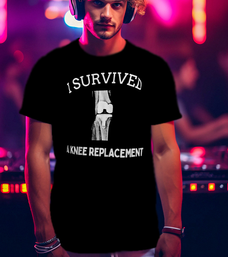 I Survived A Knee Replacement X-Ray Image T-Shirt