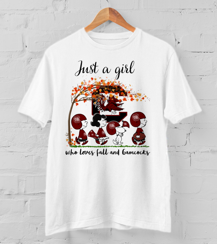 Just A Girl Who Loves Fall And Gamecocks Peanuts Cartoon T-Shirt