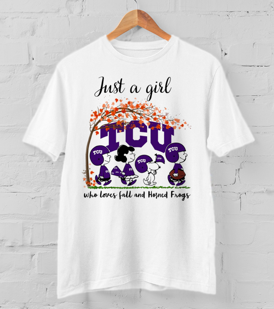 Just A Girl Who Loves Fall TCU Horned Frogs Peanuts Cartoon T-Shirt