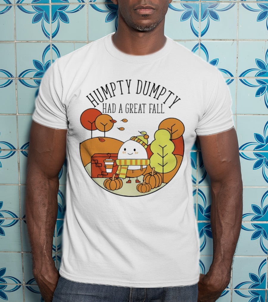 Humpty Dumpty Had A Great Fall Autumn Leaves Pumpkin Scarf Cafe Scene T-Shirt