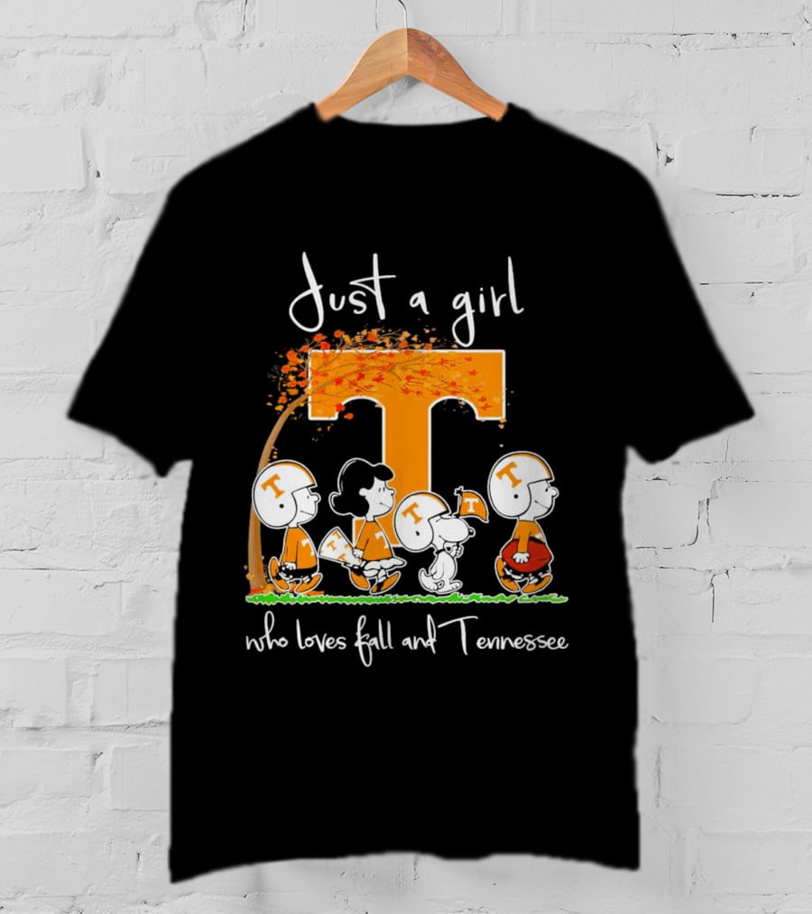 Just A Girl Who Loves Fall And Tennessee Volunteers Peanuts T-Shirt