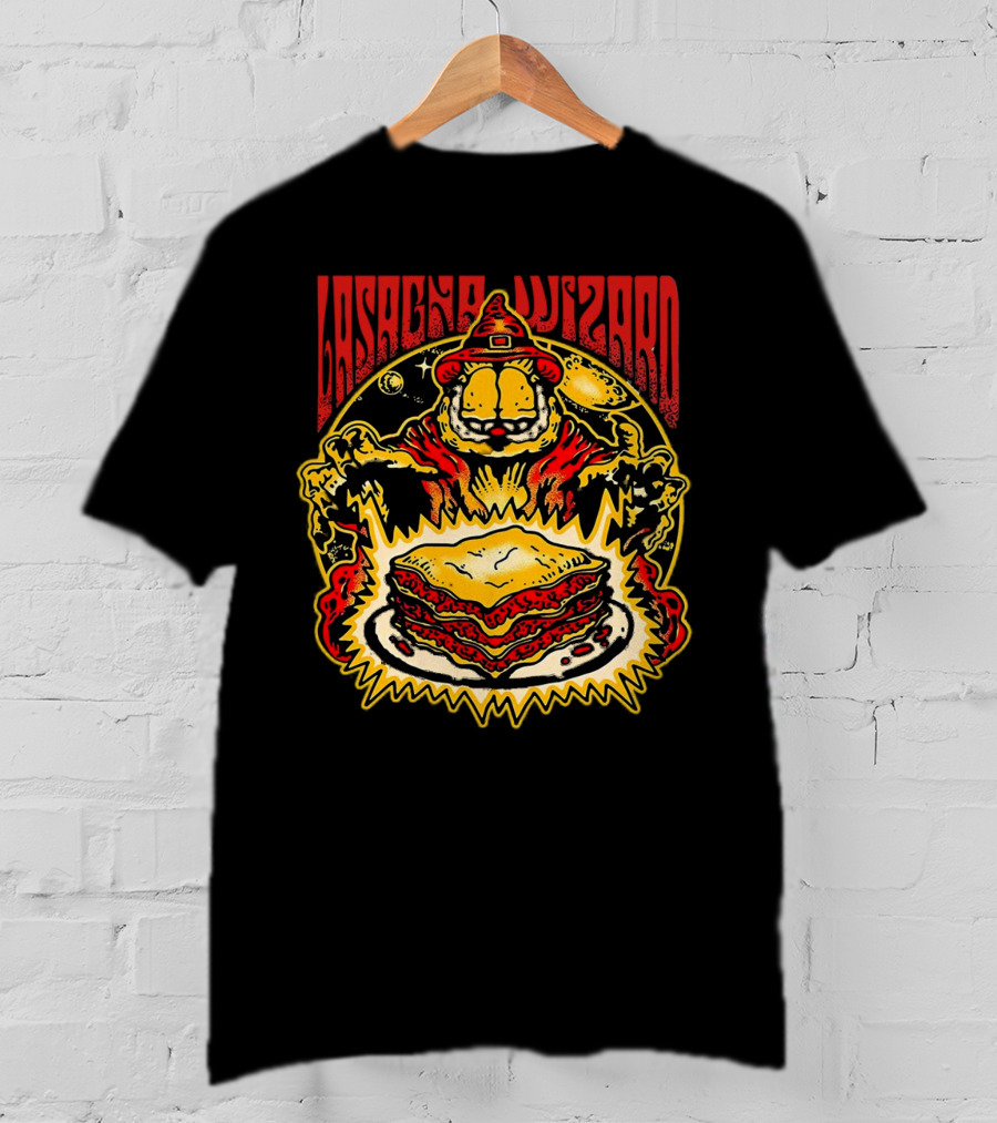 Lasagna Wizard Garfield Magic Plate Cosmic Cat Fantasy T-Shirt