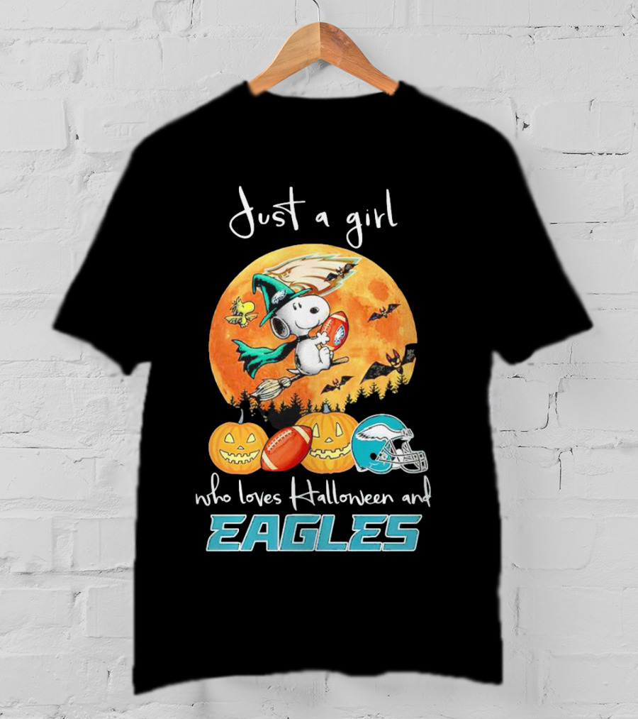 Just A Girl Who Loves Halloween And Philadelphia Eagles Snoopy T-Shirt