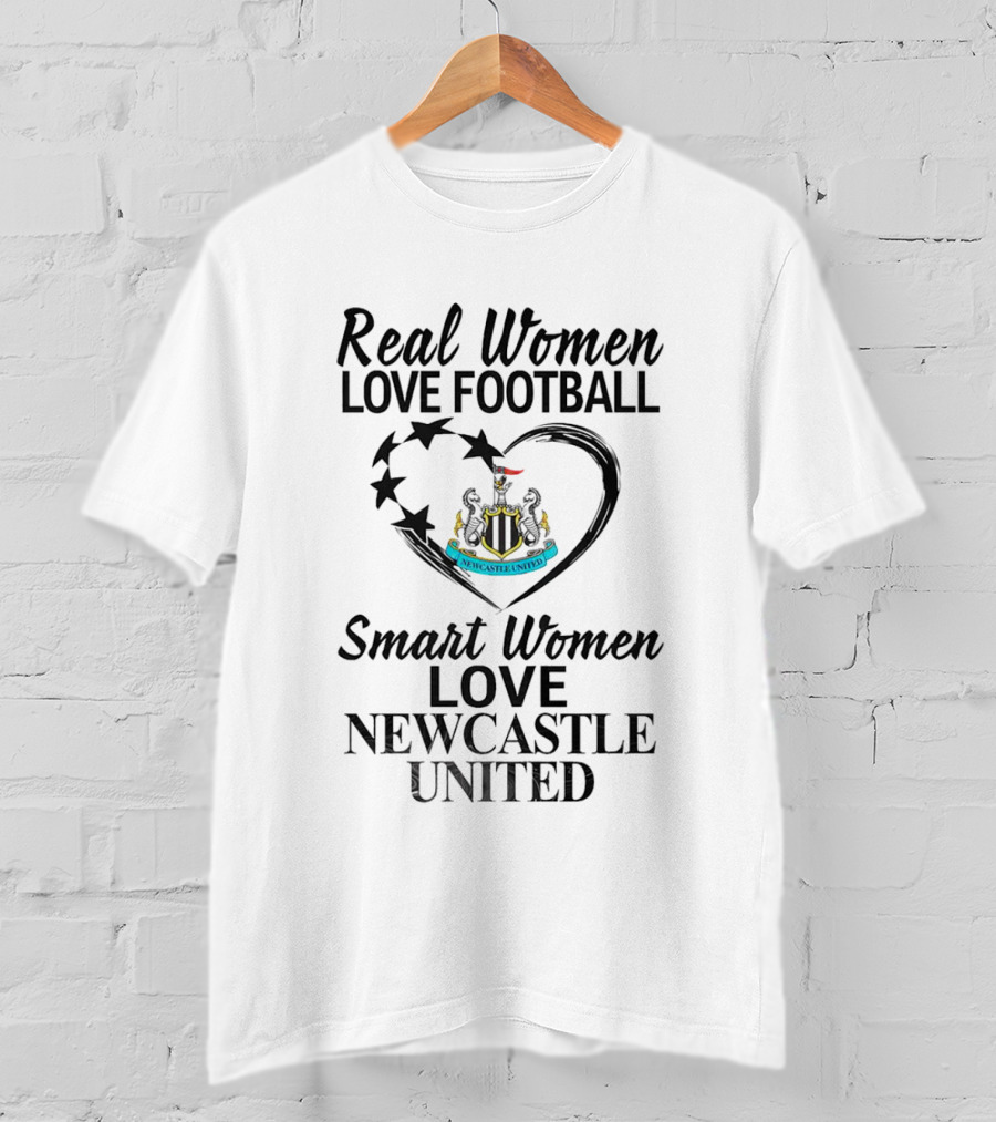 Real Women Love Football Smart Women Love Newcastle United Crest Heart T-Shirt
