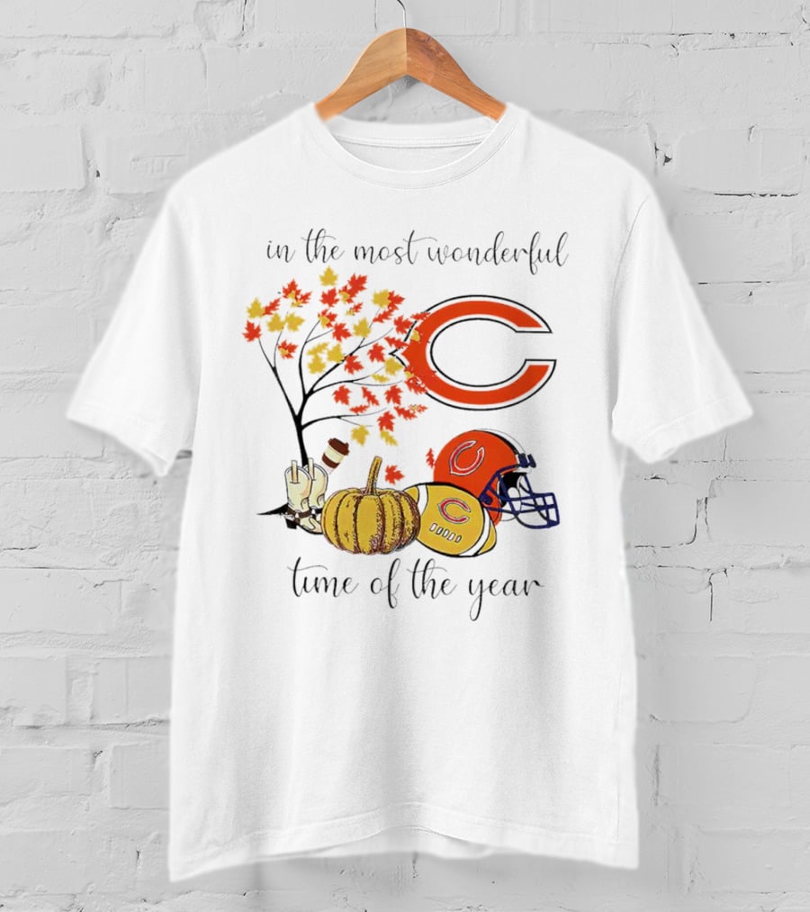 In The Most Wonderful Time Of The Year Chicago Bears Thanksgiving Helmets And Autumn Leaves T-Shirt