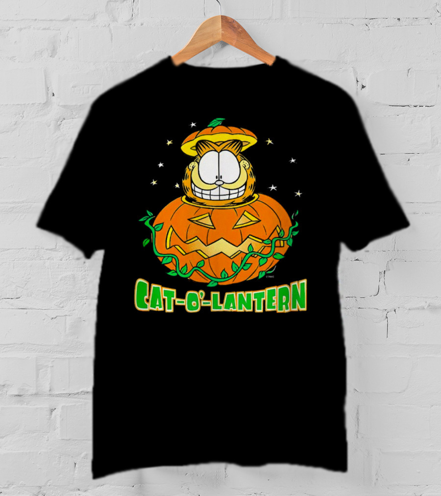 Cat-O-Lantern Garfield Halloween T-Shirt