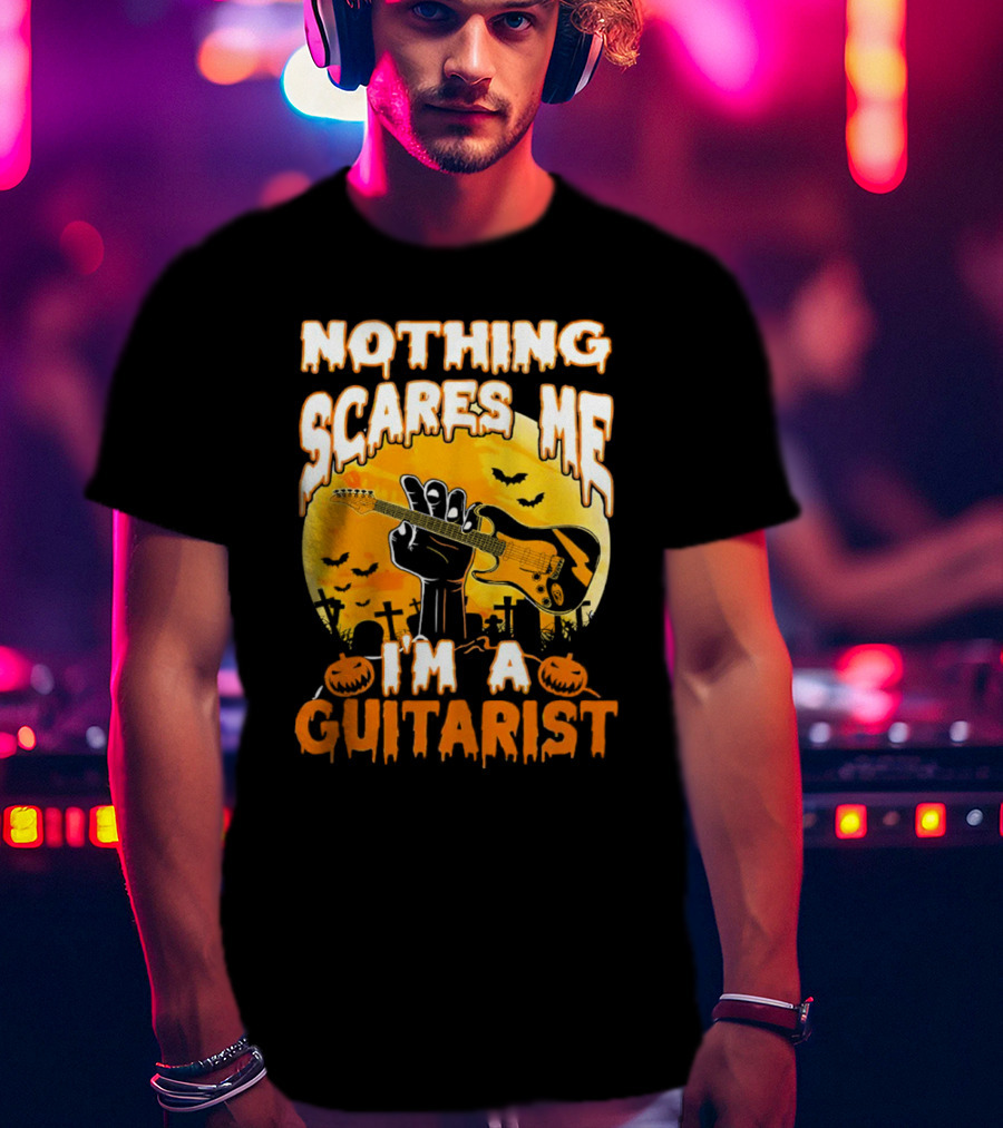 Nothing Scares Me I'm A Guitarist Music Vintage Halloween Graveyard Scene Guitar Hand Pumpkins Bats T-Shirt