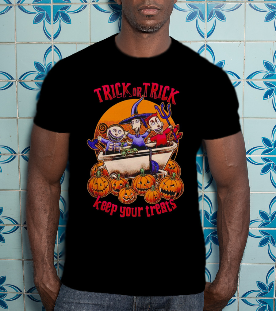 Trick Or Trick Keep Your Treats Halloween Pumpkin Characters In Bathtub T-Shirt