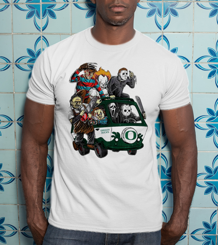 Oregon Ducks Horror Characters Bus Halloween Freddy Jason Michael Myers Pennywise Mask T-Shirt