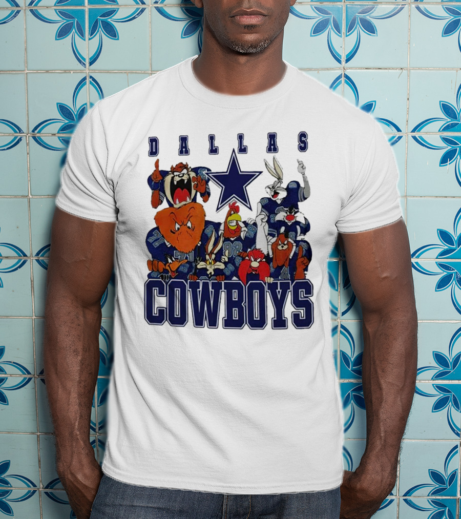 Dallas Cowboys Looney Tunes Characters NFL Football Team Fan T-Shirt