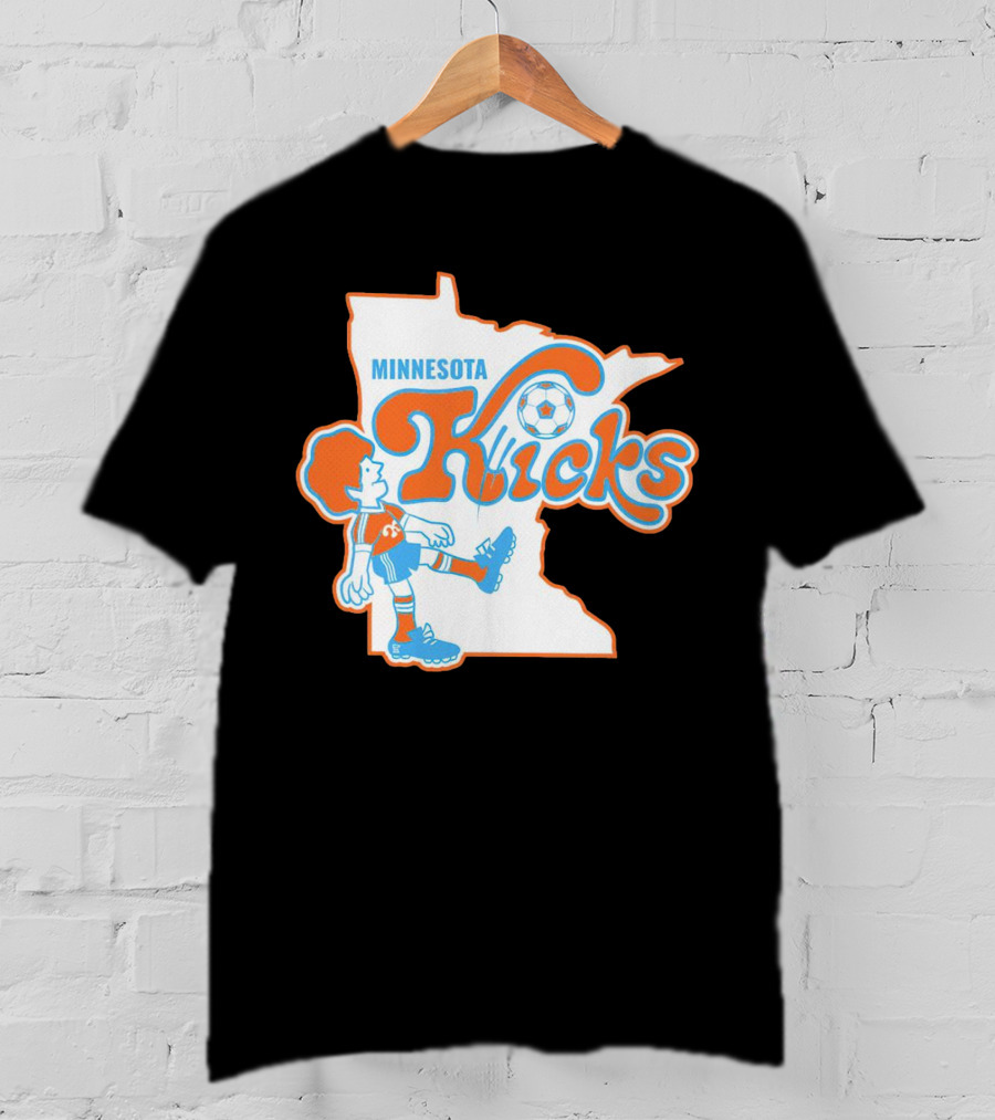 Minnesota Kicks Soccer Player In State Outline T-Shirt