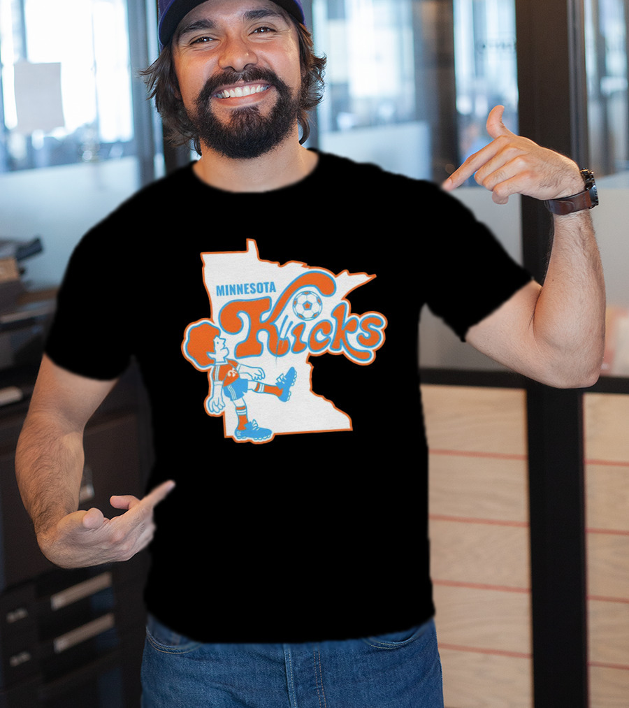 Minnesota Kicks Soccer Player In State Outline T-Shirt