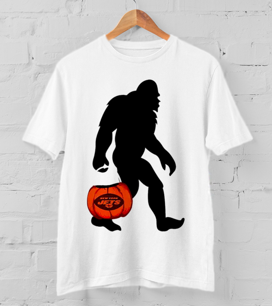 New York Jets Bigfoot Halloween Pumpkin T-Shirt