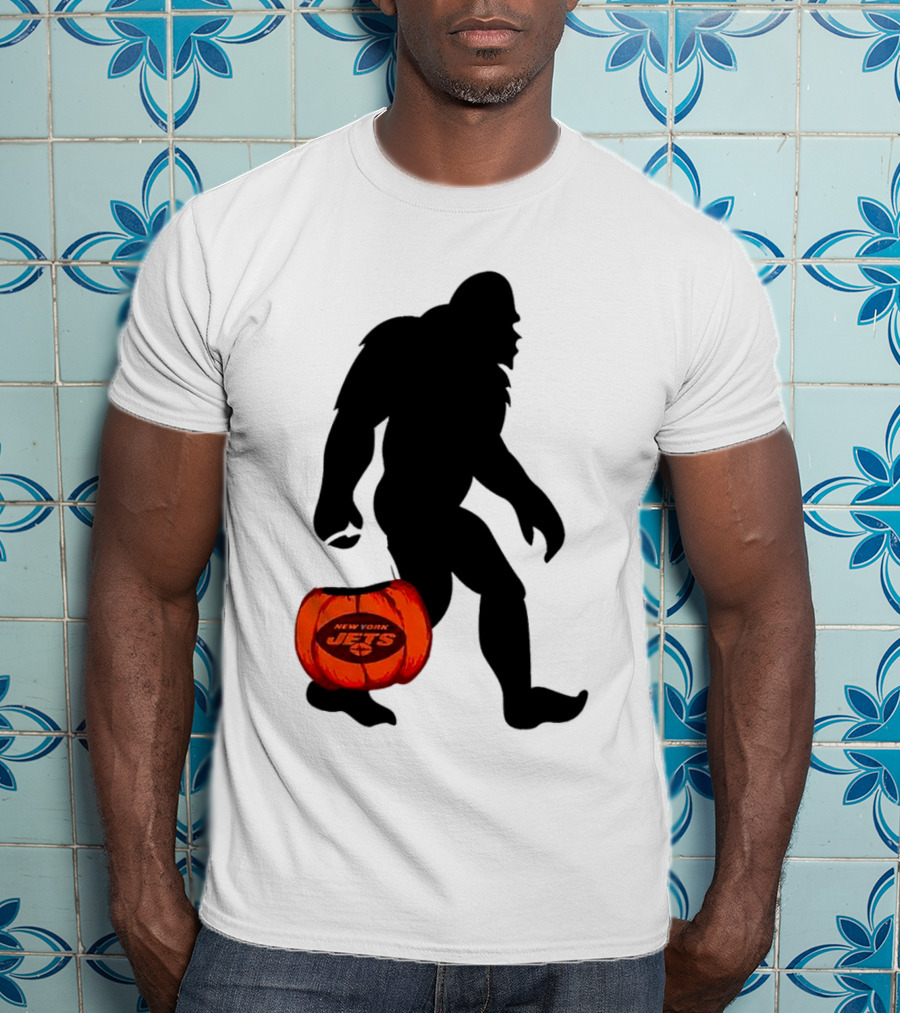 New York Jets Bigfoot Halloween Pumpkin T-Shirt