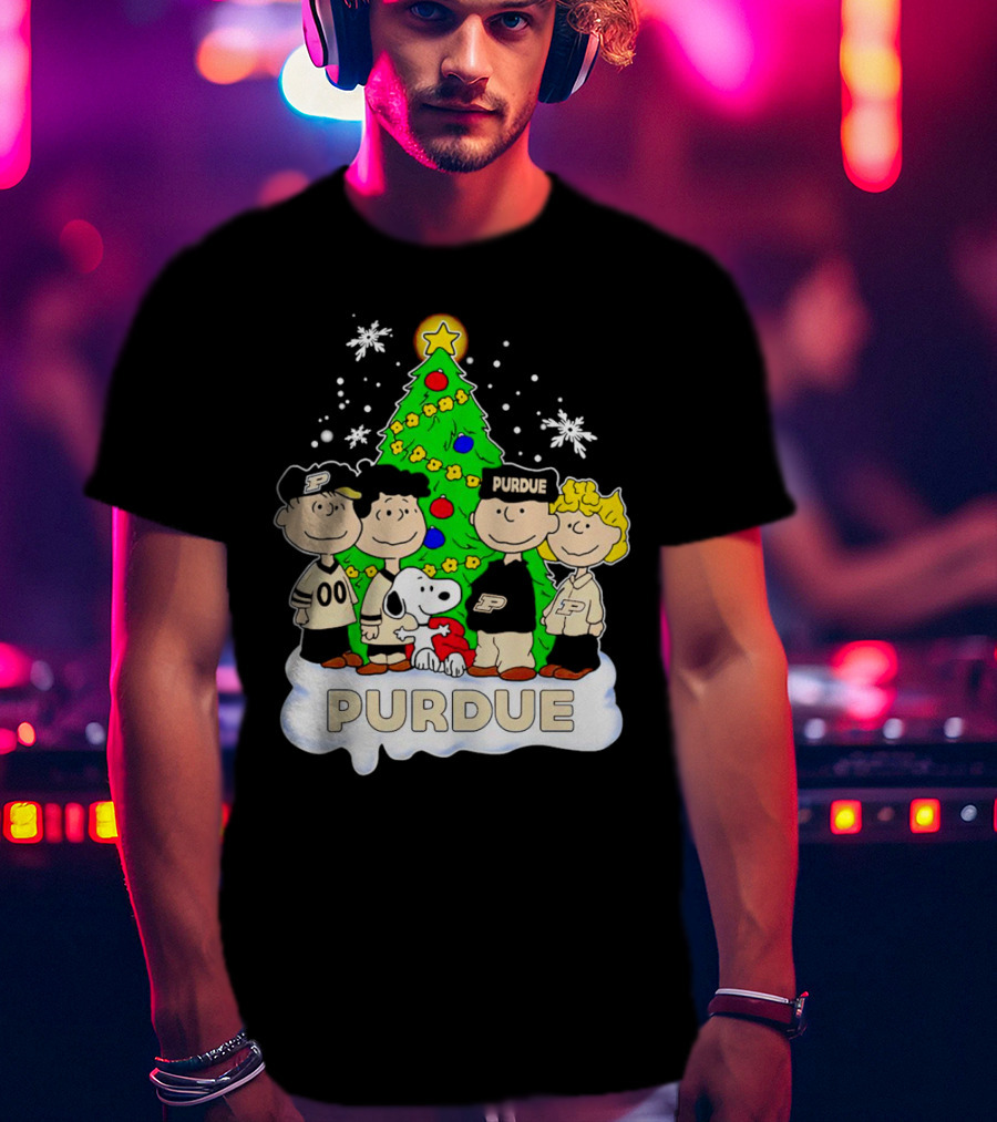 Peanuts Christmas With Purdue Boilermakers Charlie Brown And Snoopy T-Shirt