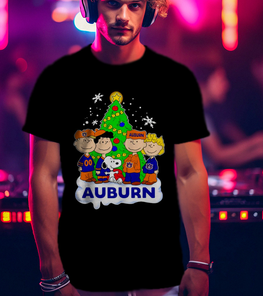 Auburn Tigers Peanuts Characters Christmas Tree Snoopy Charlie Brown Woodstock T-Shirt