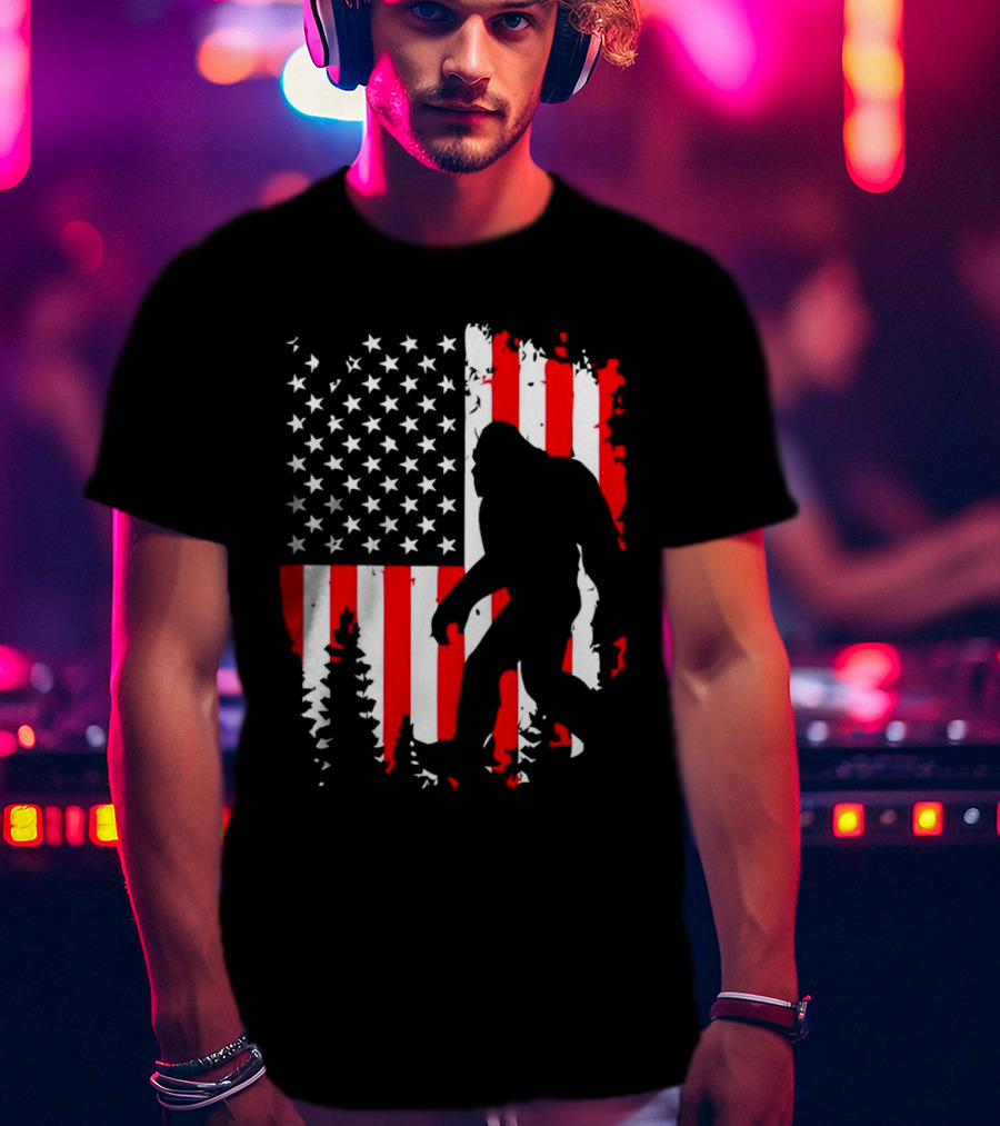 Bigfoot Silhouette With American Flag Background T-Shirt
