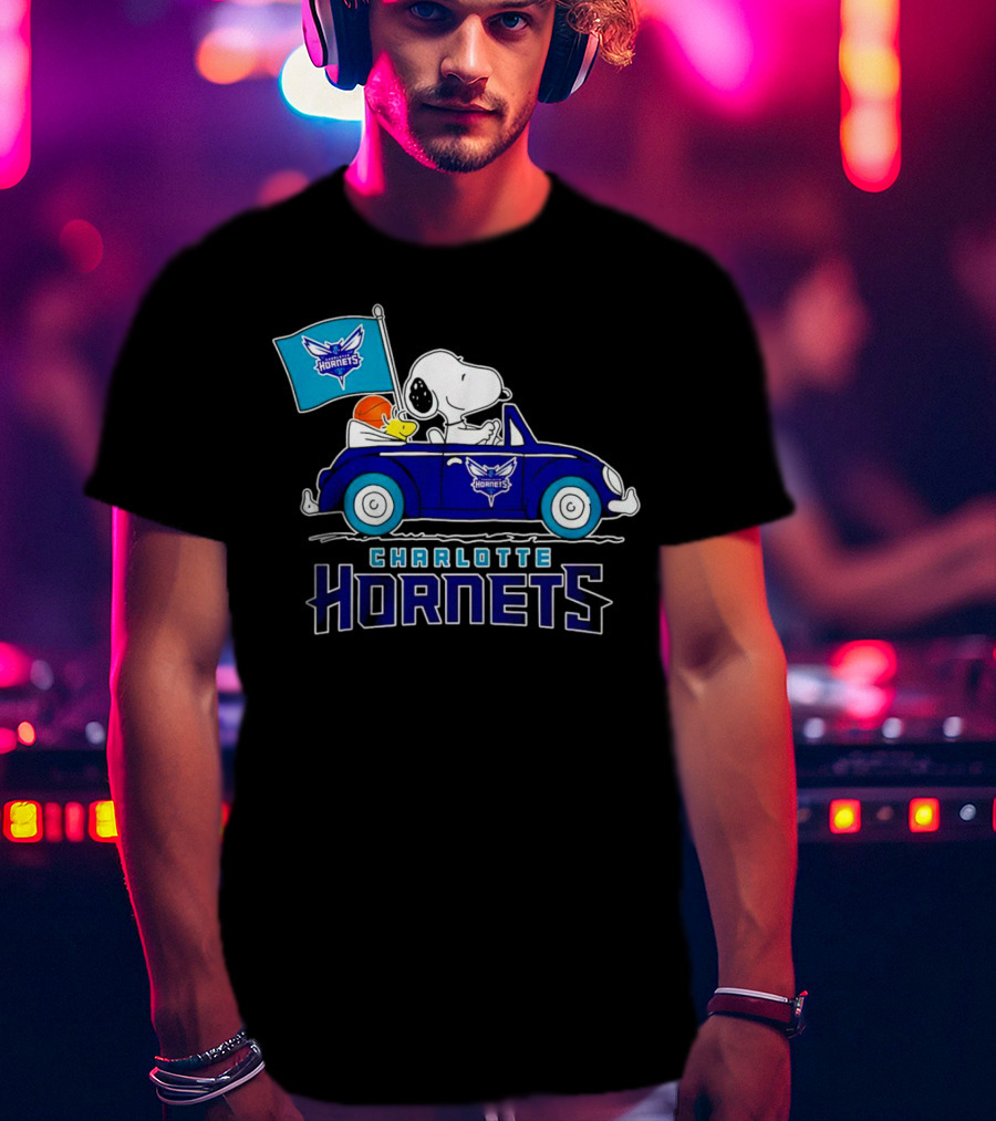 Charlotte Hornets Snoopy Dog Driving Car With Flag T-Shirt