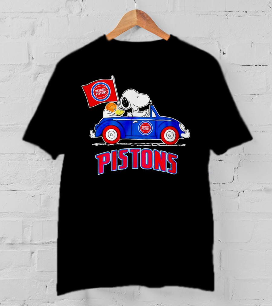 Detroit Pistons Basketball Snoopy Driving Car With Flag T-Shirt