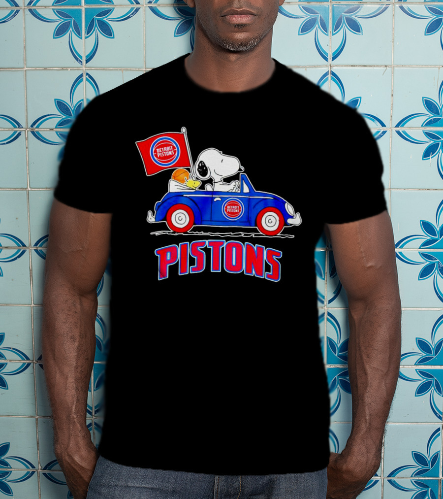 Detroit Pistons Basketball Snoopy Driving Car With Flag T-Shirt