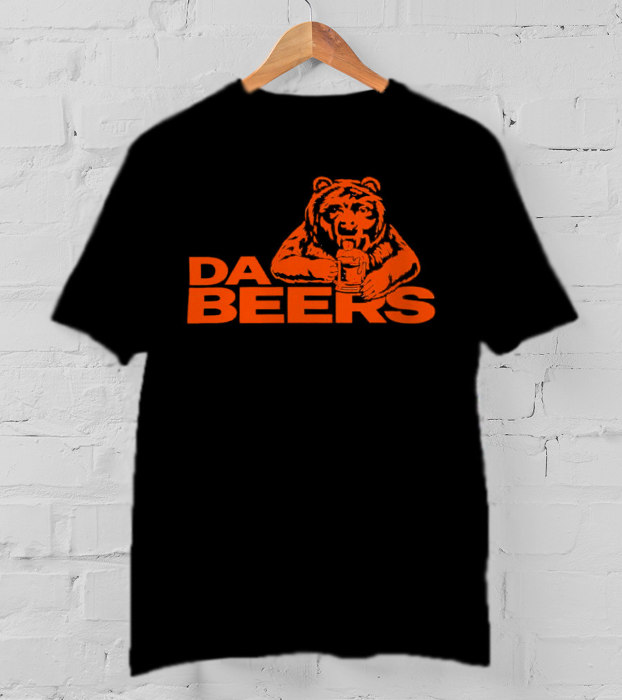 Da Beers Chicago Bears Football Beer Drinking Bear T-Shirt