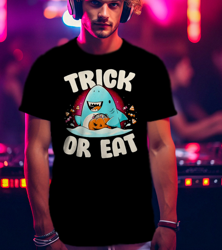 Trick Or Eat Shark Halloween Pumpkin Candy T-Shirt