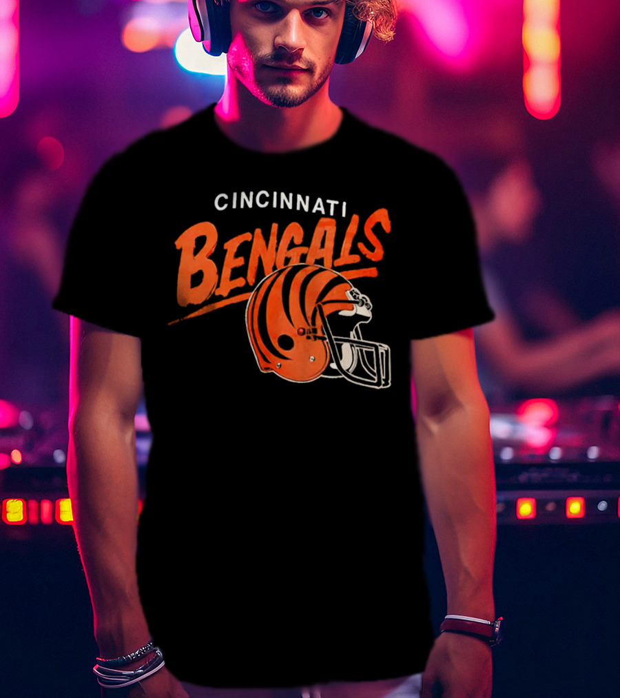 Cincinnati Bengals Football Team Helmet T-Shirt