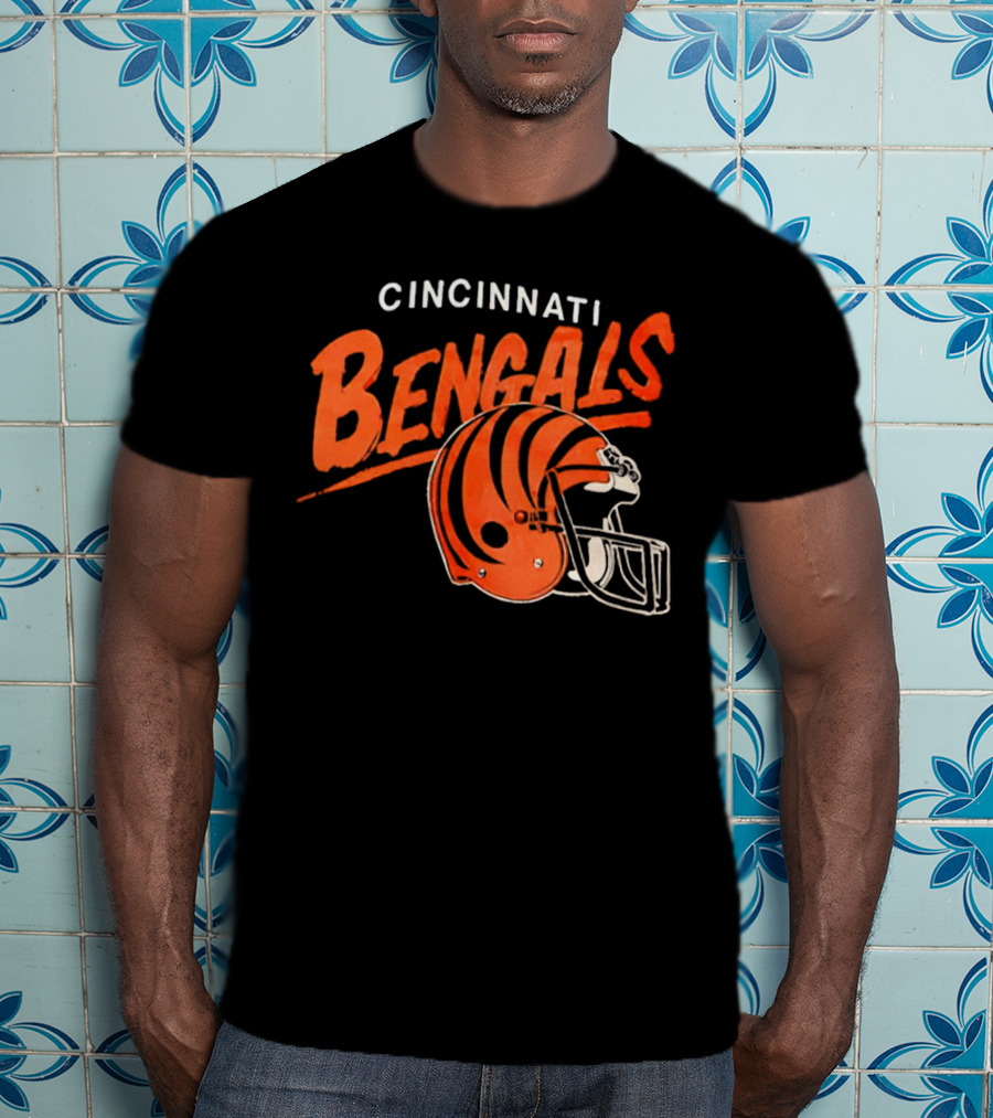 Cincinnati Bengals Football Team Helmet T-Shirt