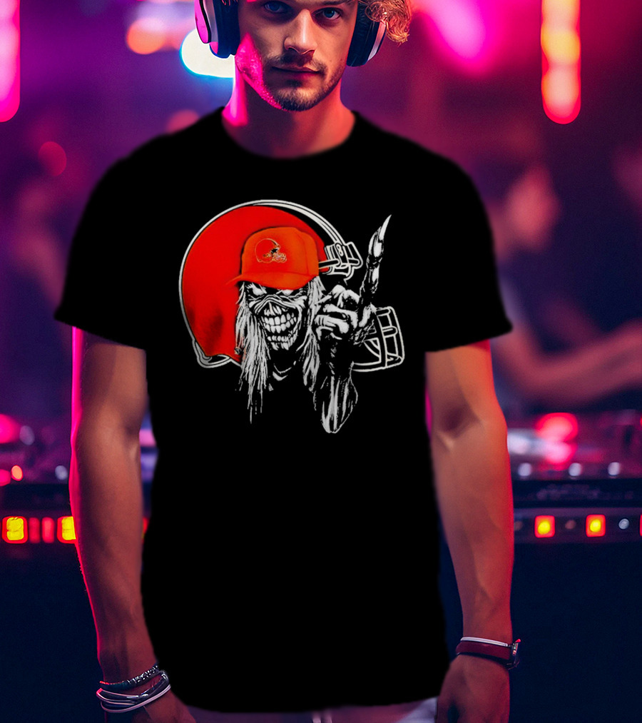 Cleveland Browns Skull With Helmet Halloween Football T-Shirt
