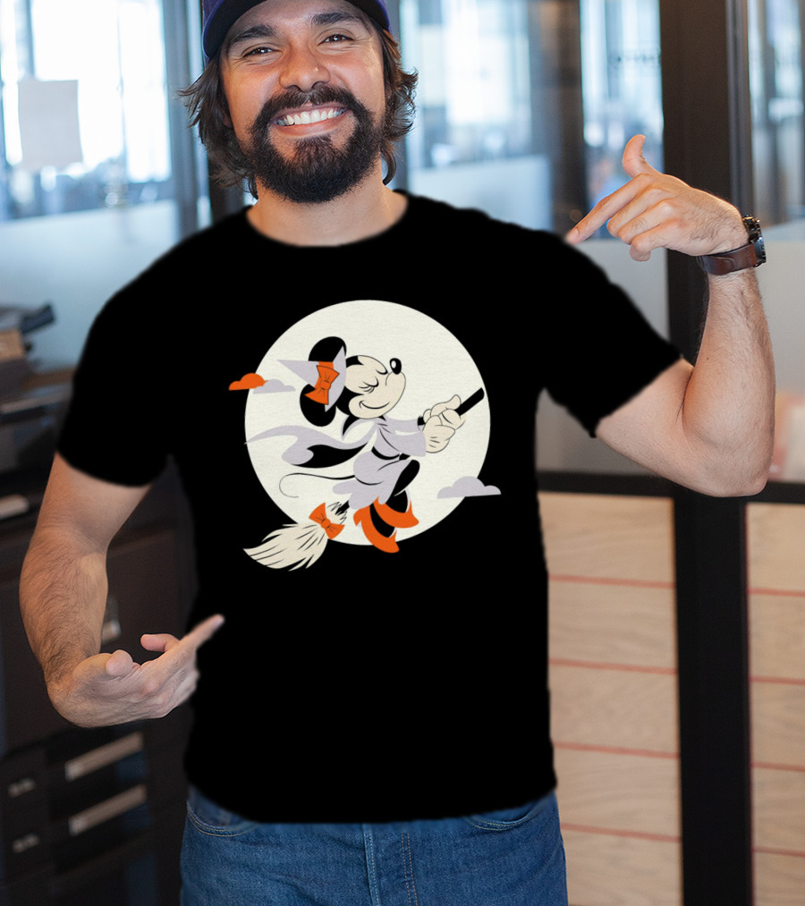 Minnie Mouse Witch Flying On Broomstick Halloween Full Moon T-Shirt