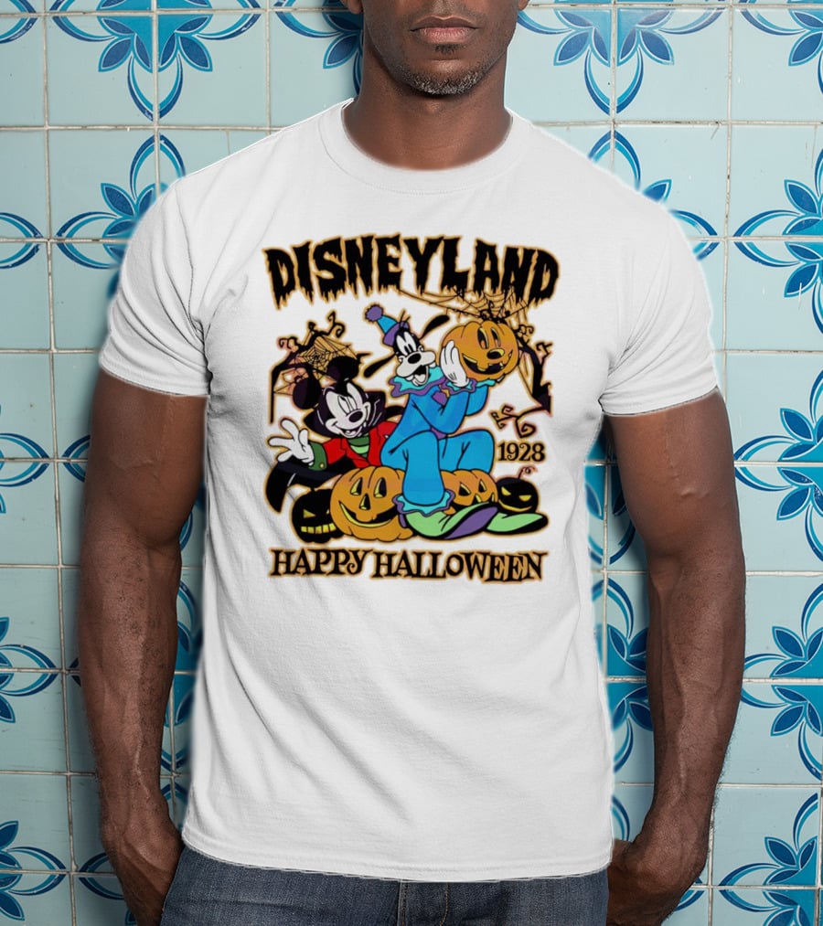 Disneyland Happy Halloween 1928 Mickey Goofy Pumpkins T-Shirt