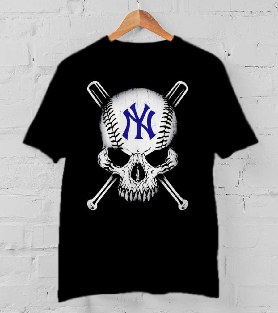 New York Yankees Skull Halloween Baseball Bat Crossbones T-Shirt