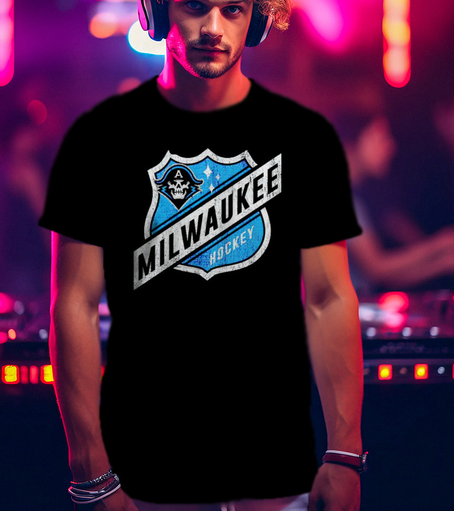 Milwaukee Hockey Admirals Badge Skull T-Shirt