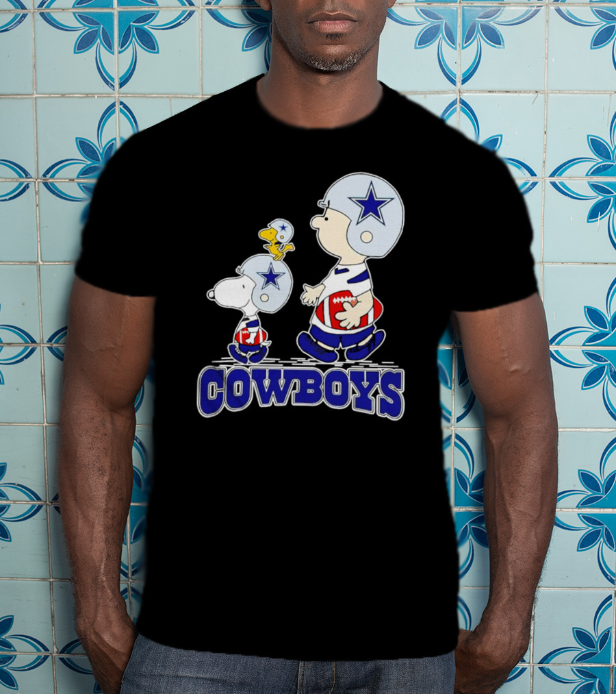 Dallas Cowboys Snoopy Charlie Brown Woodstock Football Helmets T-Shirt