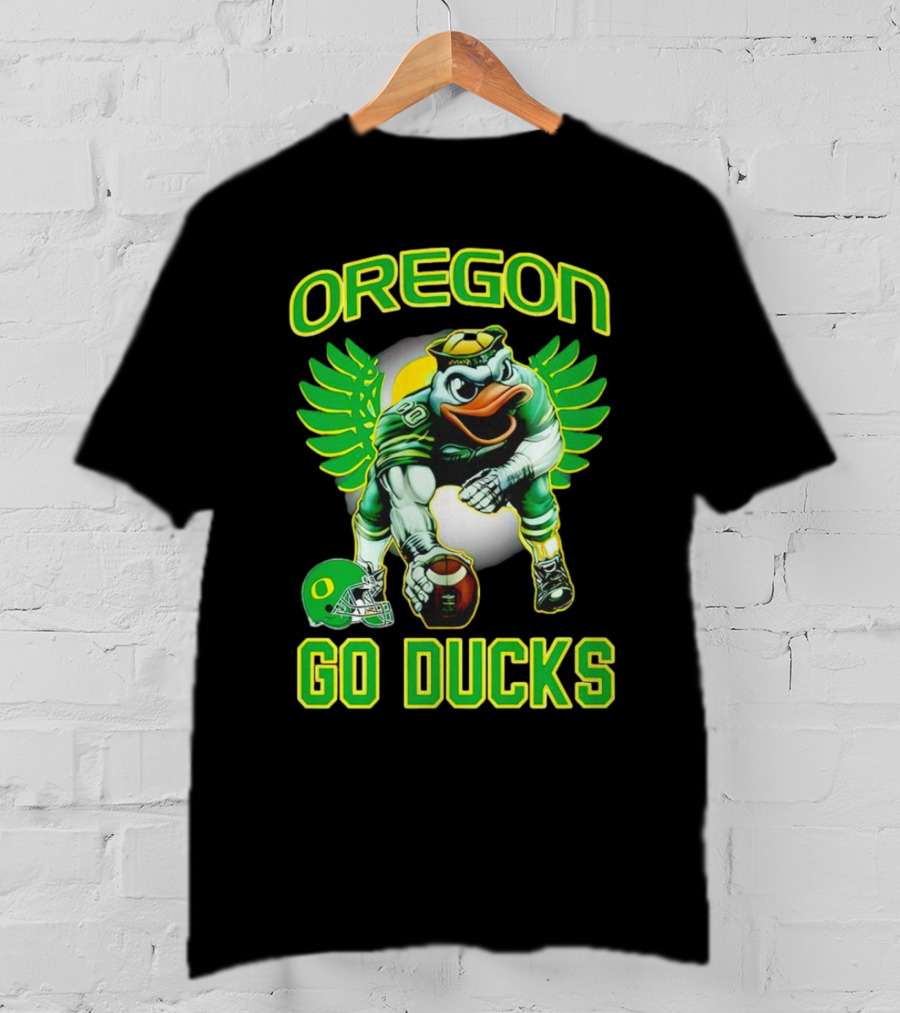 Oregon Ducks Football Go Ducks Mascot With Green Wings And Helmet T-Shirt