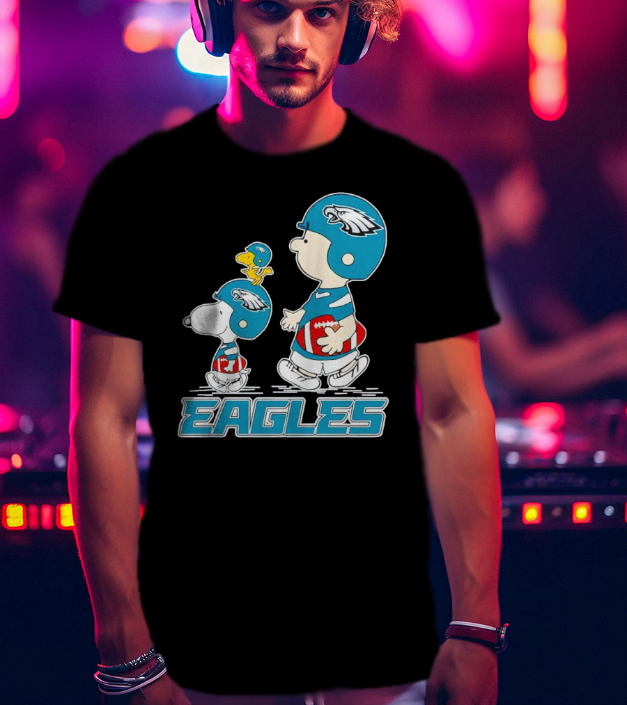 Eagles Football Snoopy Charlie Brown Woodstock Philadelphia T-Shirt