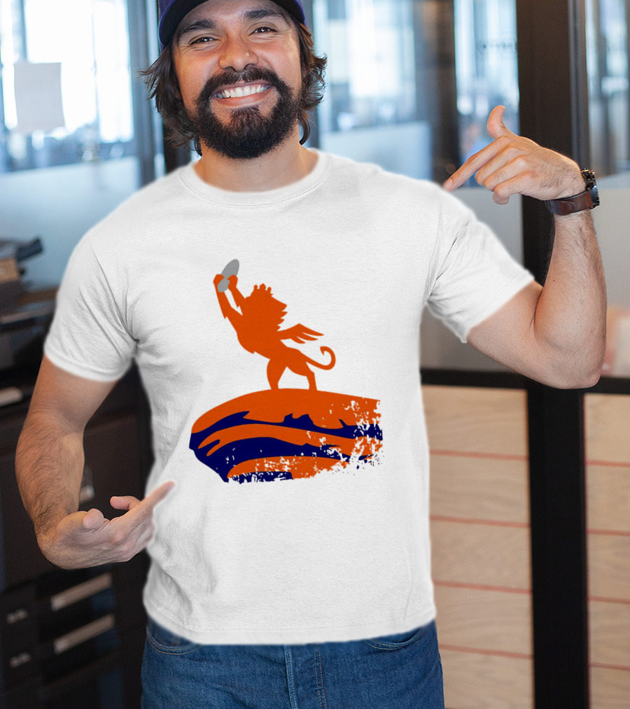 Fc Cincinnati King Of The Shield Orange Lion Crowned On Mound T-Shirt