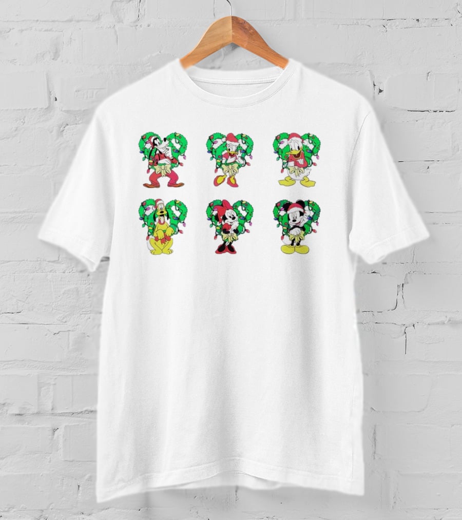 Mickey And Friends Festive Christmas Wreath Collection T-Shirt