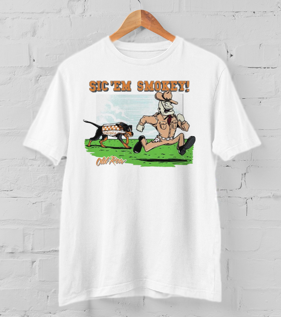 Sic Em Smokey Tennessee Volunteers Old Row Football T-Shirt