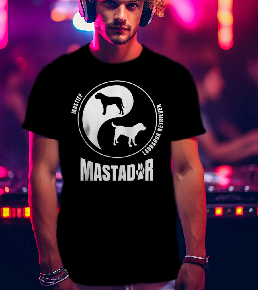 Mastiff Labrador Retriever Yin Yang Mastador T-Shirt